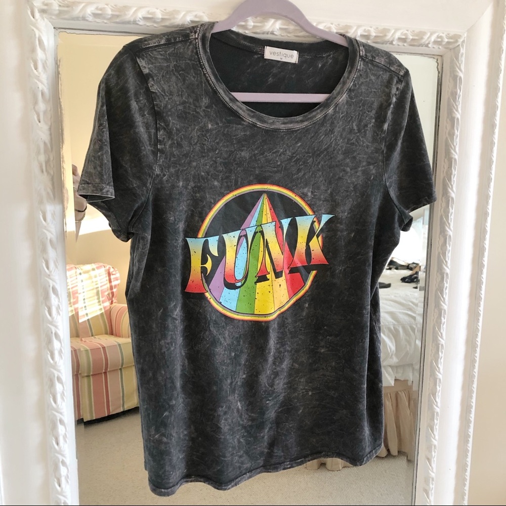 Graphic T shirt